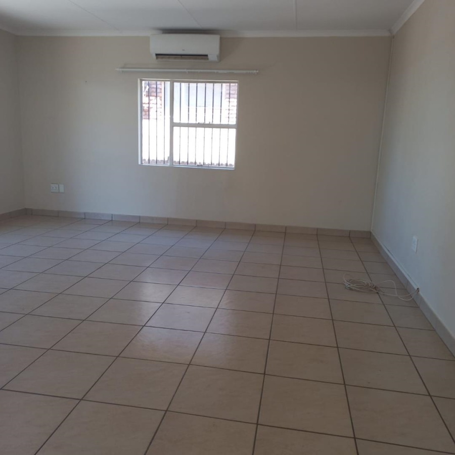 4 Bedroom Property for Sale in Keidebees Northern Cape